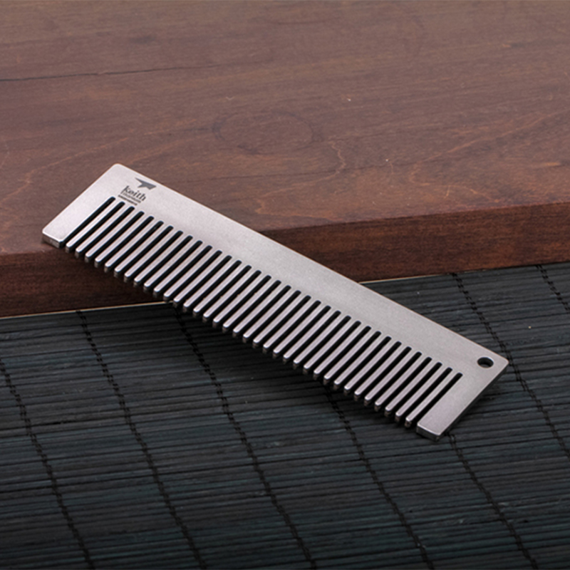 Comb Pocket Titanium - Pente de Viagem Keith em Titânio