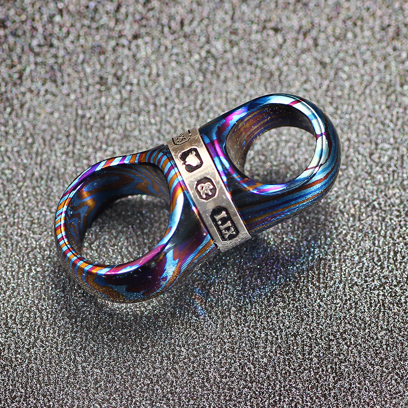 Chaveiro Rotativo Timascus de  - Edc Car Carry avaliação e preço
